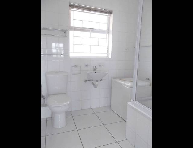 1 bed property to rent in TAMBOERSKLOOF